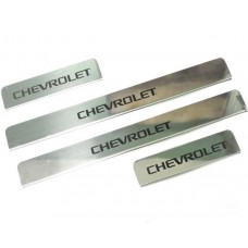 Накладки на пороги Chevrolet Aveo 2013 краска